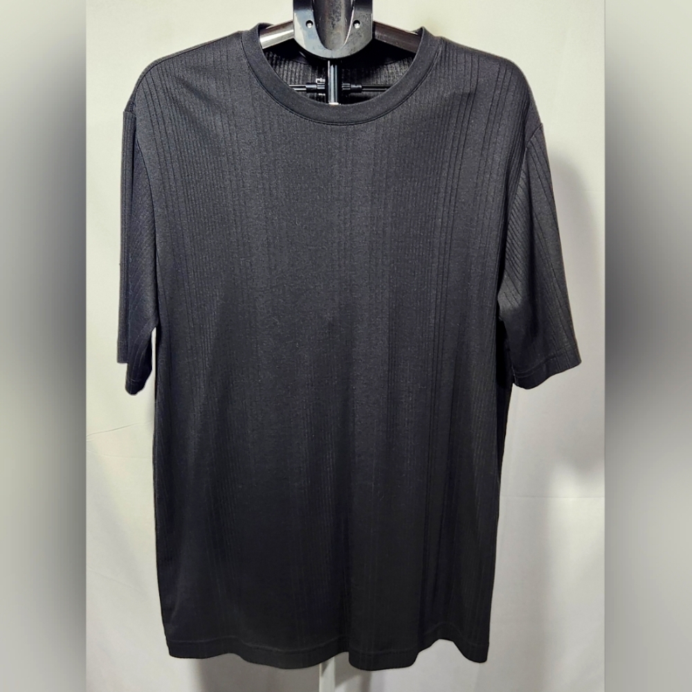 Claiborne Black Short Sleeve Crew Neck Tee-Size LT